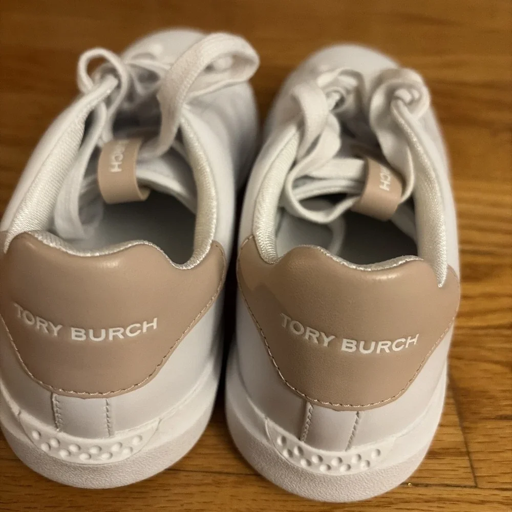 Tory Burch Women's Howell court sneakers with double T White 149728-650 Size 7.5